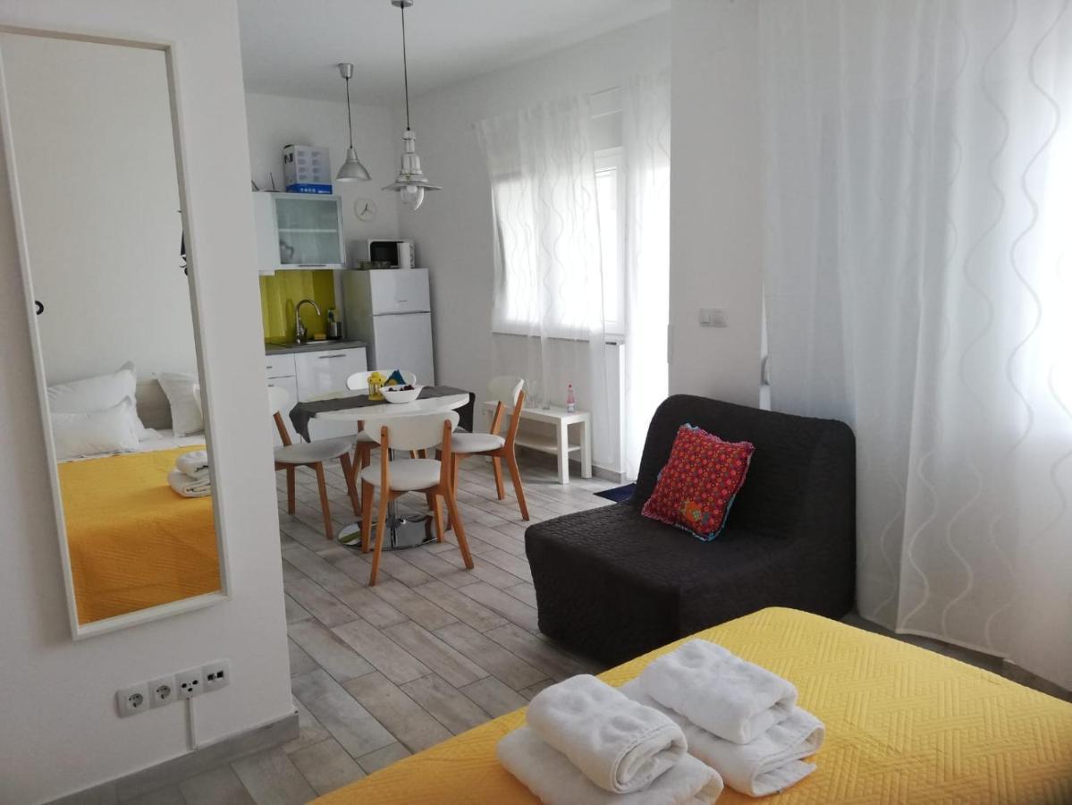 Apartment Villa Franci Pag Town Exteriér fotografie
